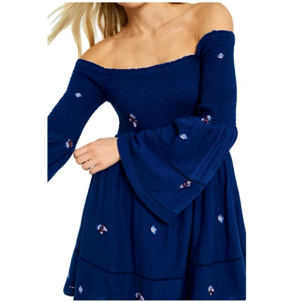 FREE PEOPLE Counting Daisies Embroidery Off The Shoulder Sz L - Picture 4 of 8